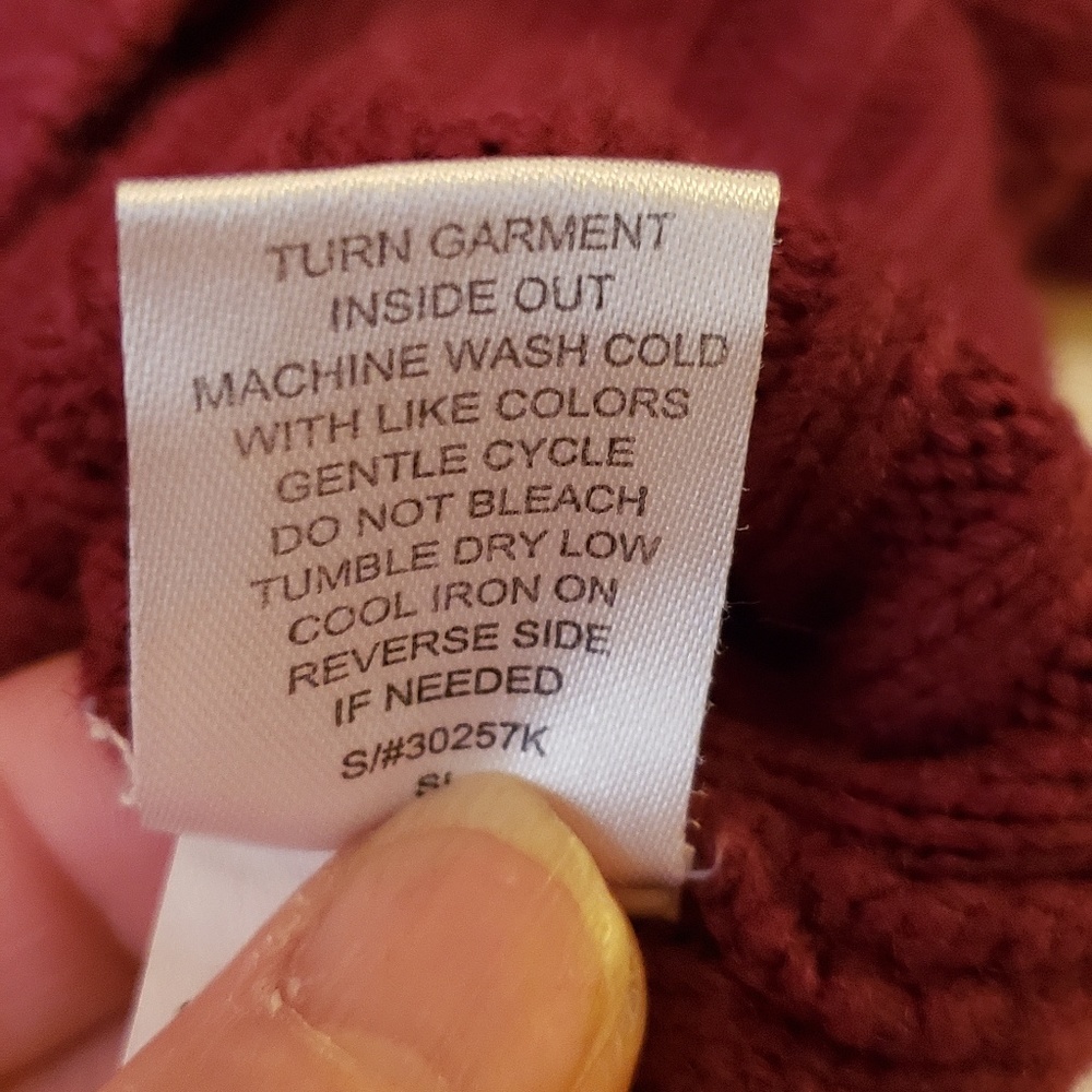 Sweater - Picture 4 of 4